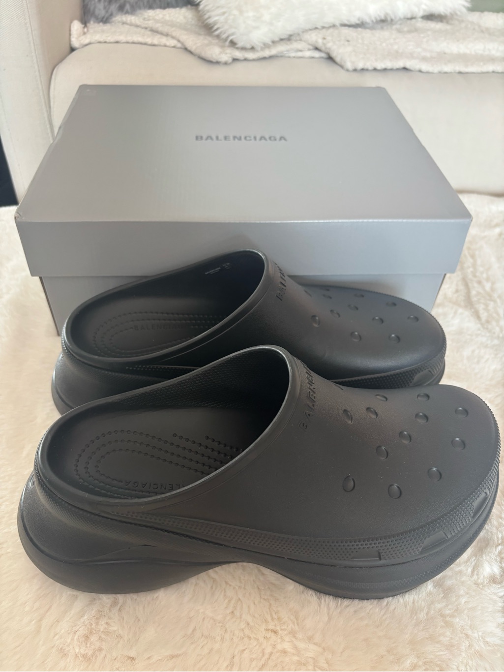 Balenciaga Men’s Black Foam Clog Slip-Ons